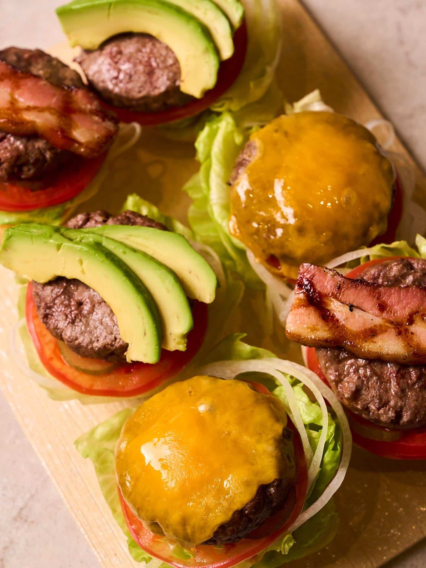 ランチで愉しむ、究極の「バーガースライダー」