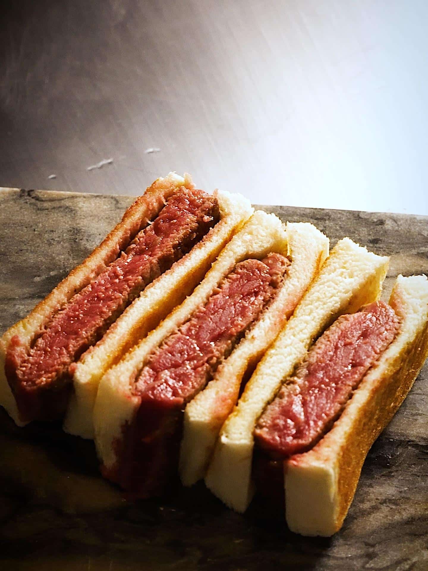 さっと楽しめるサンドイッチも、こだわりの一品としてご用意。