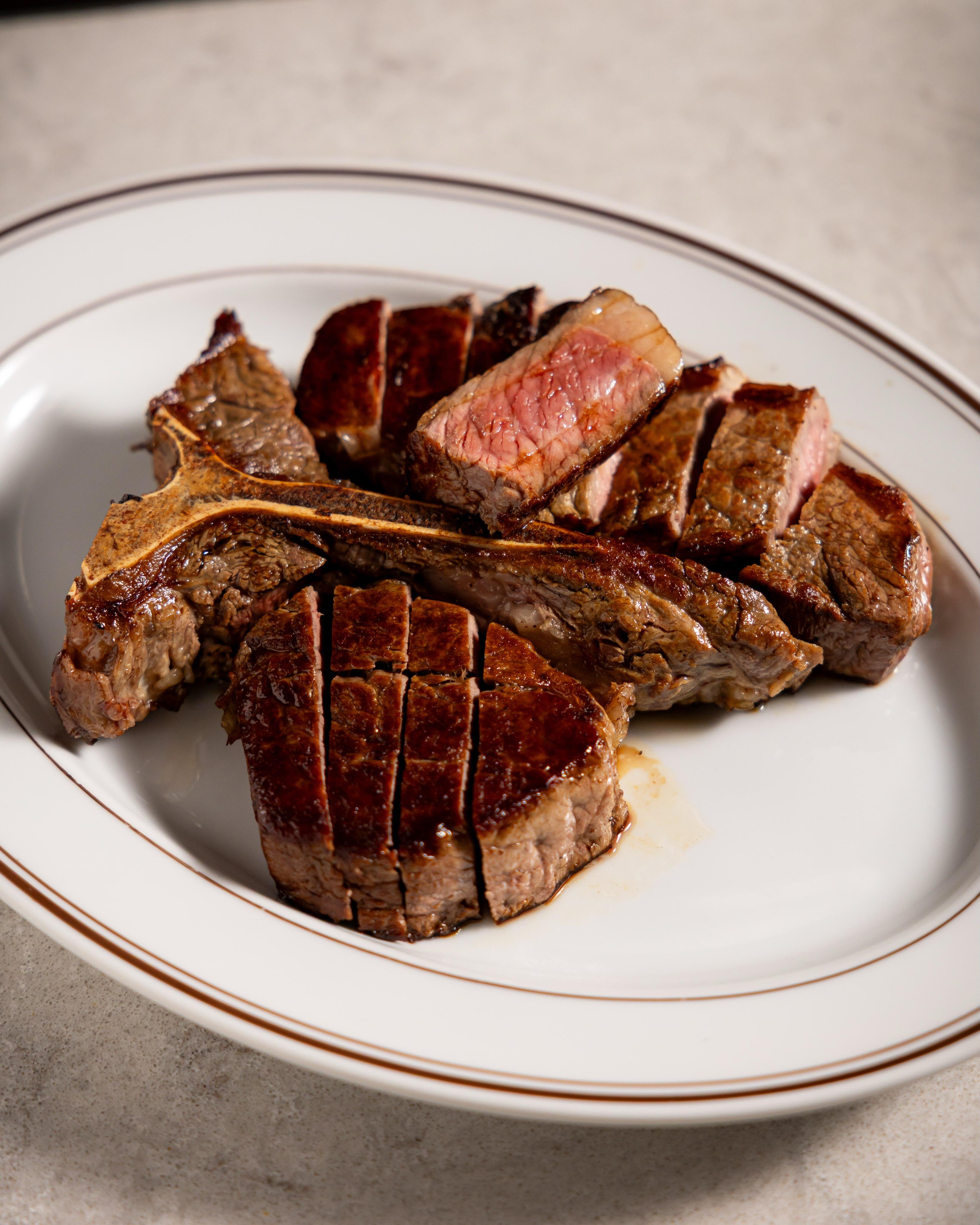 調理法が変わることで、お肉は異なる魅力を見せてくれます。