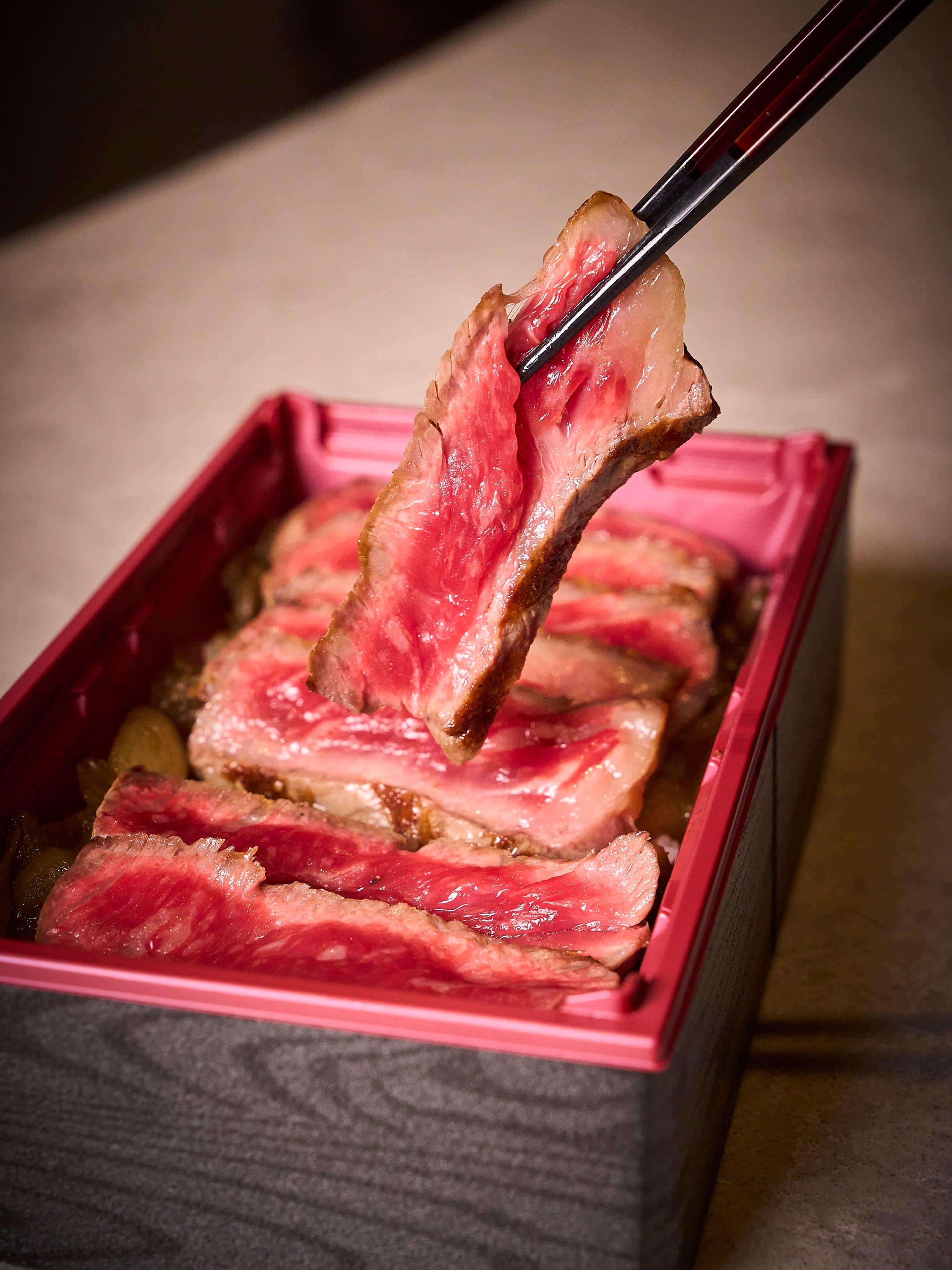 ウルフギャング•ステーキハウスの味わいをご自宅やオフィスでも。